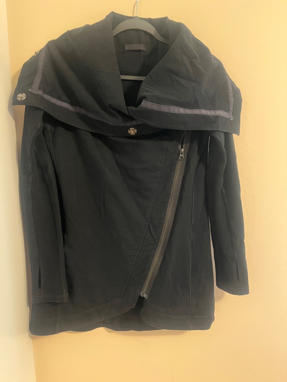 lululemon athletica Black Asymmetrical Zip Trench Jacket